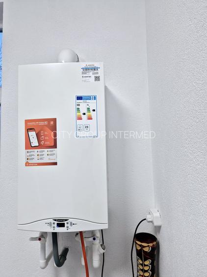 Ultracentral - Etaj de vila cu intrare si curte separata - 20