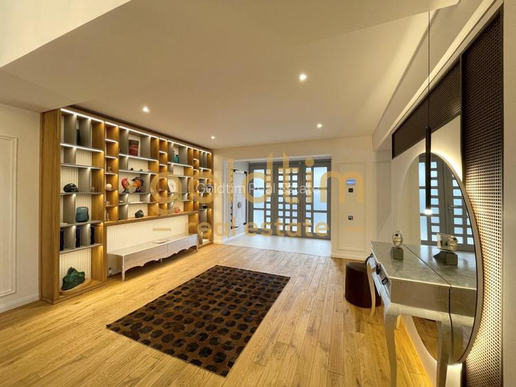 UNICA/ABSOLUT SUPERBA/ VILA INDIVIDUALA/IANCU NICOLAE/CURTE GENEROASA - 9