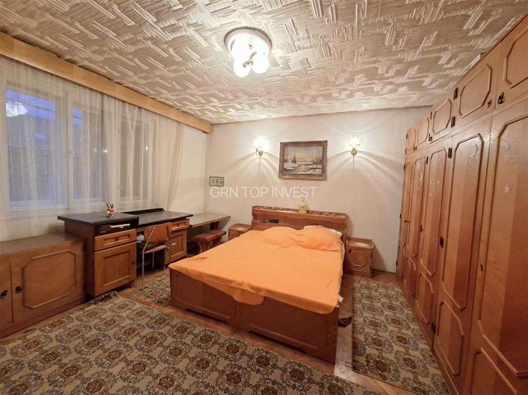 Casa 4 camere pivnita curte individuala Zona Lazaret - 6