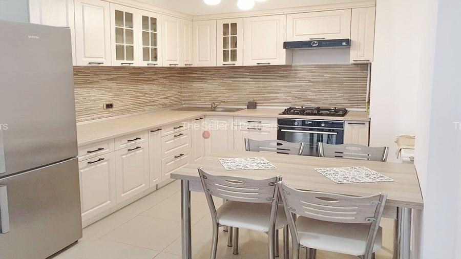 Structura Generoasa Orientare Sudica - 2