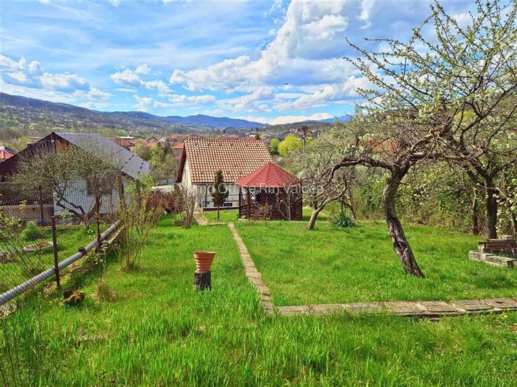 CASA LA VLADESTI - OAZA DE LINISTE APROAPE DE ORAS - 15