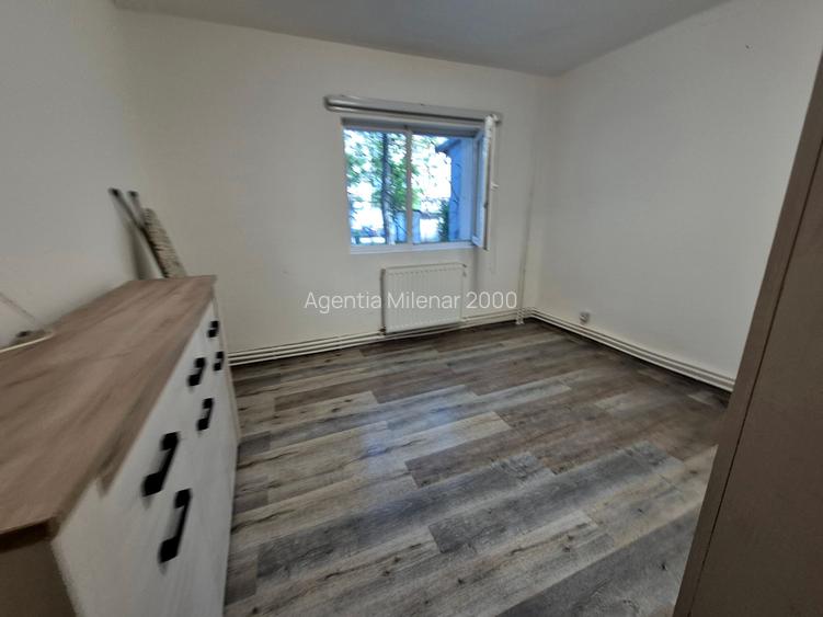 apartament decomandat- zona aradului la parter mobilat si utilat - 2