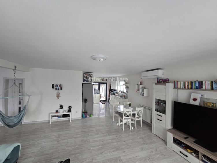 Casa plan parter Aroneanu cod 161662 tel 073122666 - 5