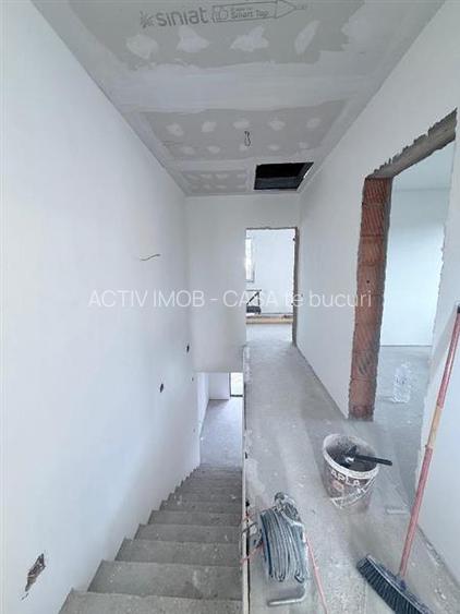 Vanzare -  Casa  - Vila - Prelungirea Ghencea - Dantelei - teren 245mp -215000E - 19