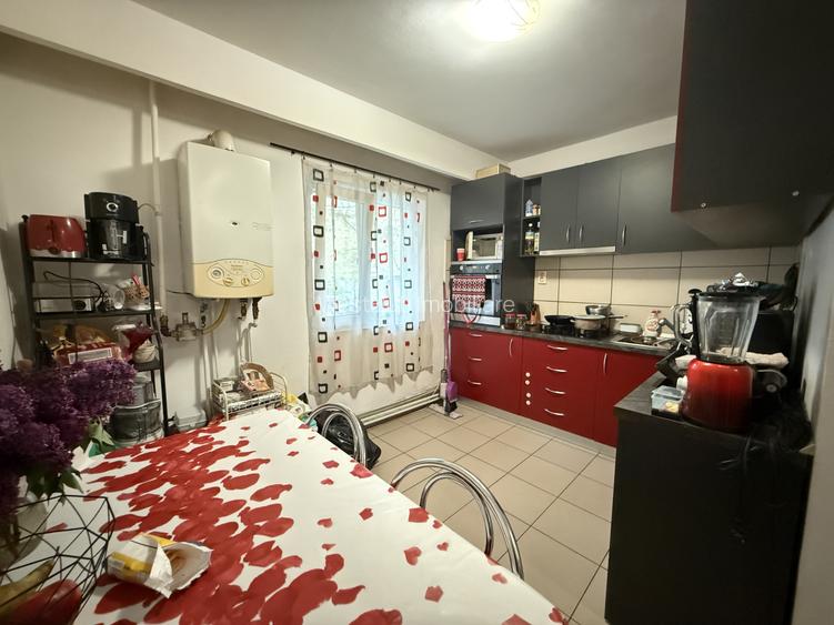 Apartament 3 camere, decomandat, 67 mp utili, parter - Girocului - 7