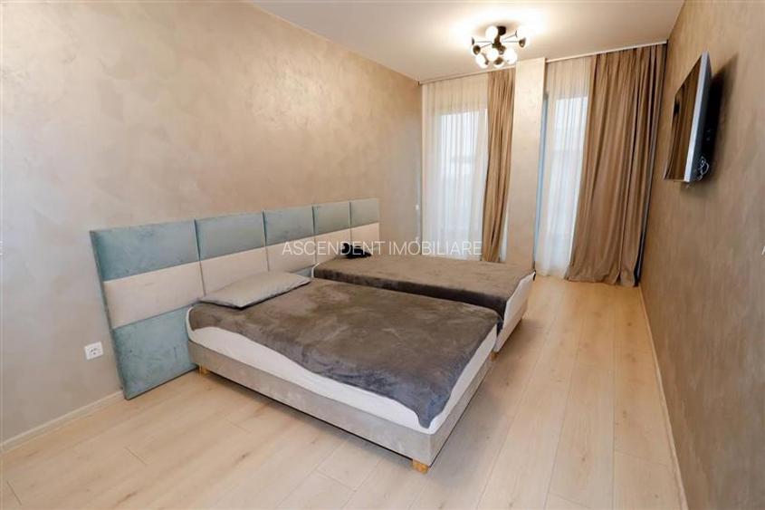 Penthouse Qualis Tractorul Brasov,terasa panoramica,3 balcoane,ales echipat - 5