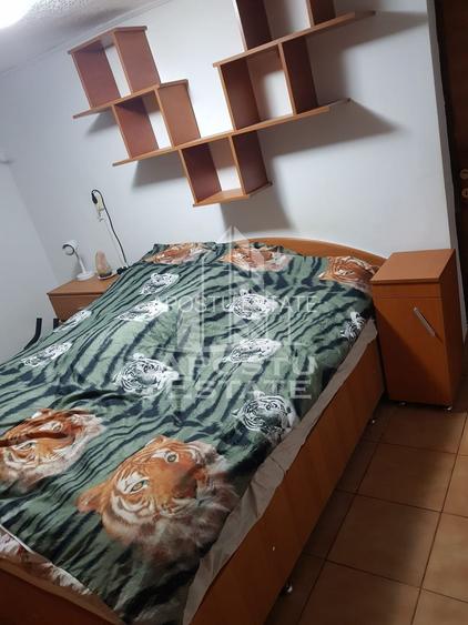 Casa individuala, 4 camere, 2 cai de acces, situata in zona Girocului - 5
