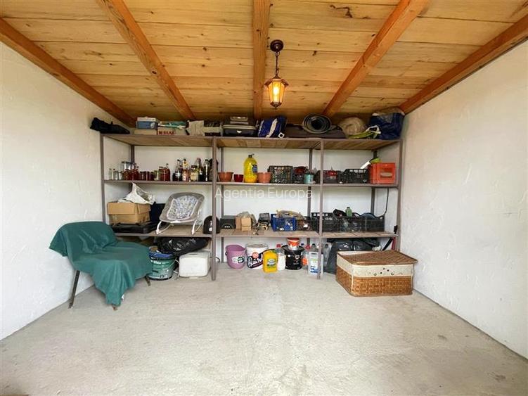 Casa de vanzare in Nufaru - 34