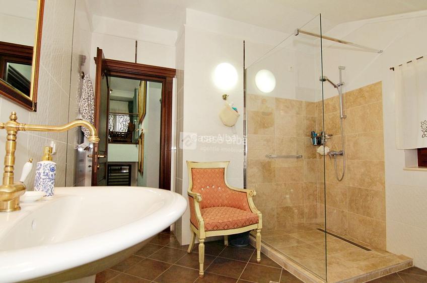 Proprietate rara pe piata, impresionanta prin finisaje si mobilier! - 10