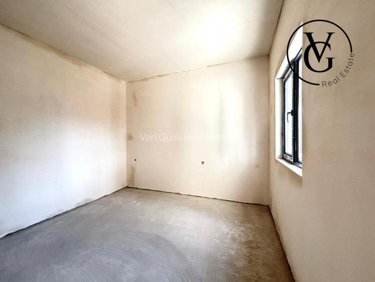 Casa la sol, 4 camere - 195 mp teren -  Navodari - predare la cheie - 10