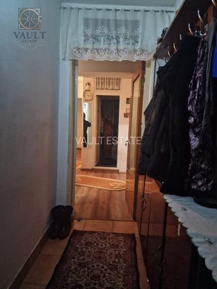 APARTAMENT 4 CAMERE-RAHOVA-BLOC REABILITAT-2 BAI-2 BALCOANE - 12