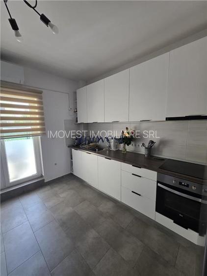 Apartament cu 2 camere + curte generoasă de 168 mp - 8