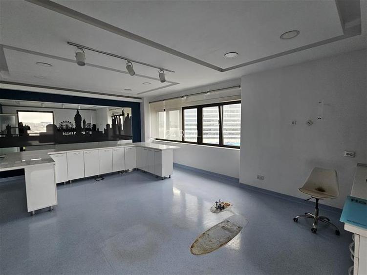 Inchiriere spatiu clinica langa metrou Aurel Vlaicu - 280 mp - 7