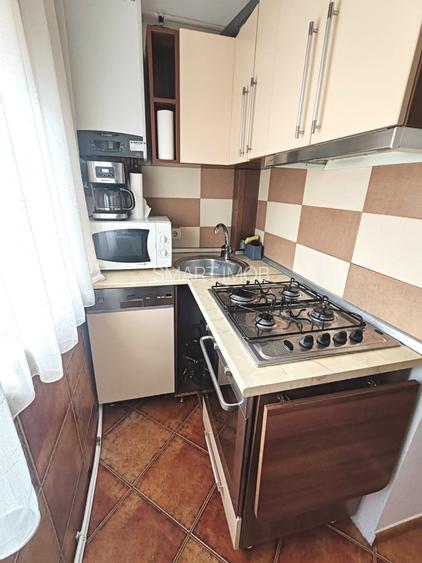 Apartament 3 camere 72 zona Bradet 89.000eur neg usor - 2
