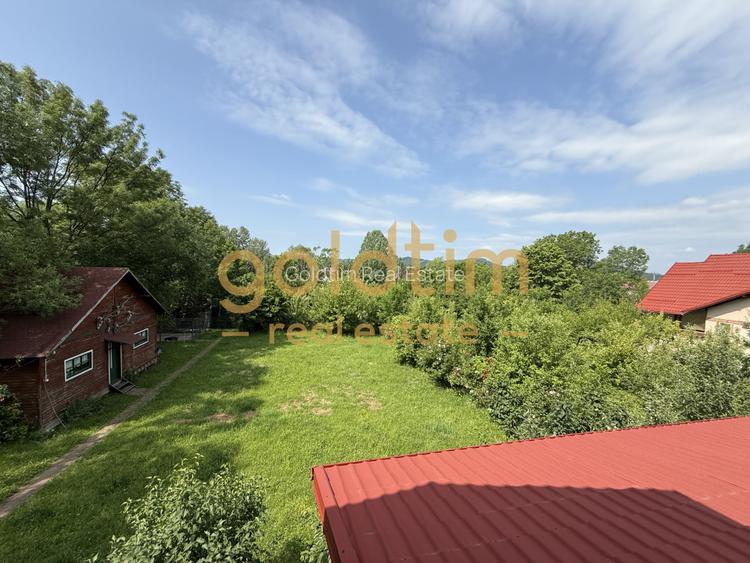 CASA IN ZONA LINISTITA/MOBILATA/UTILATA/TEREN IMPRESIONANT 5000MP/CORNU/PRAHOVA - 40