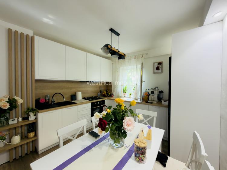Apartament 3 camere, decomandat, etaj 1, zona Aradului - 2