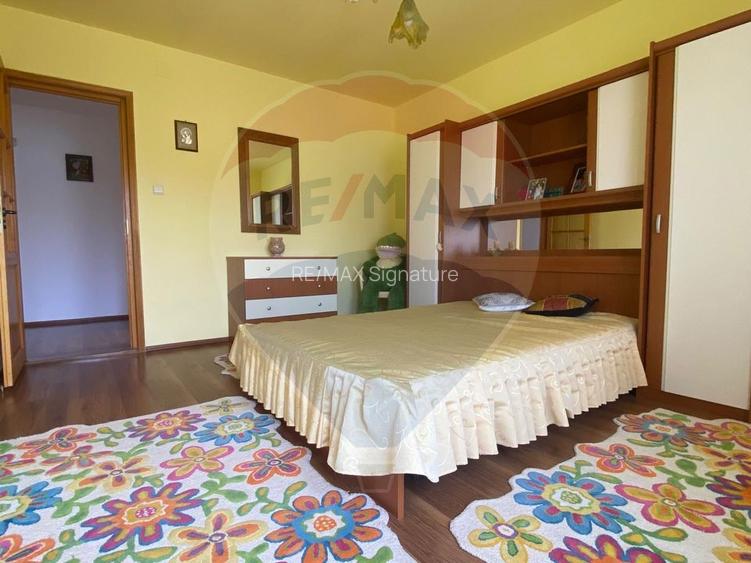 Casă / Vilă cu 5 camere de vânzare în zona Central - 22