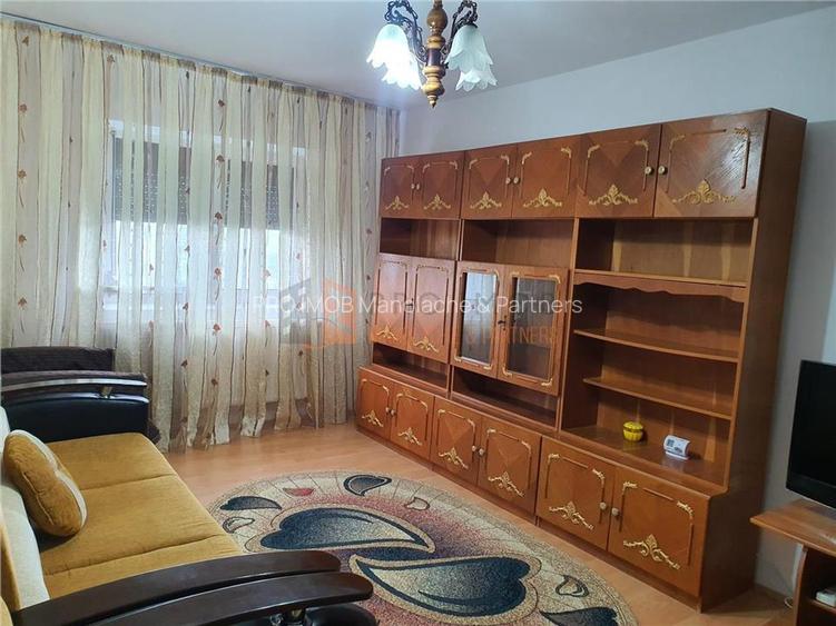 Apartament 2 camere cf 1 decomandat zona Brosteni - 2