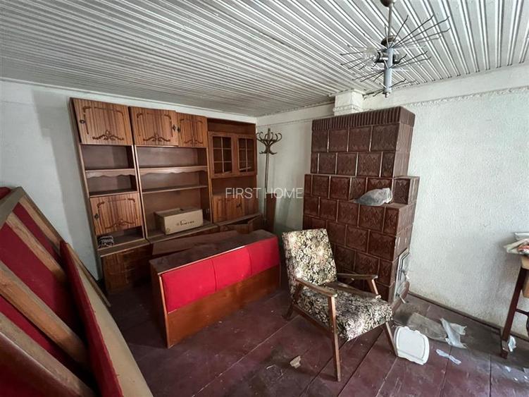 Casa batraneasca + teren 1881 mp de vanzare in Sat Milcovul - 12