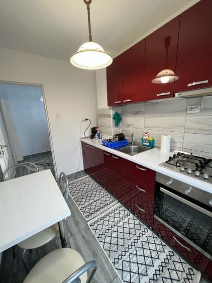 Închiriez apartament 2 camere Unirii Hotel Cantemir  - 10