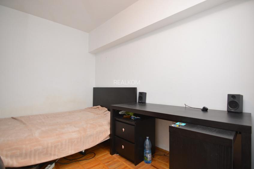 VANZARE APARTAMENT 3 CAMERE B.DUL LIBERTATII - PARLAMENT – IZVOR- COMISION 0 % - 19