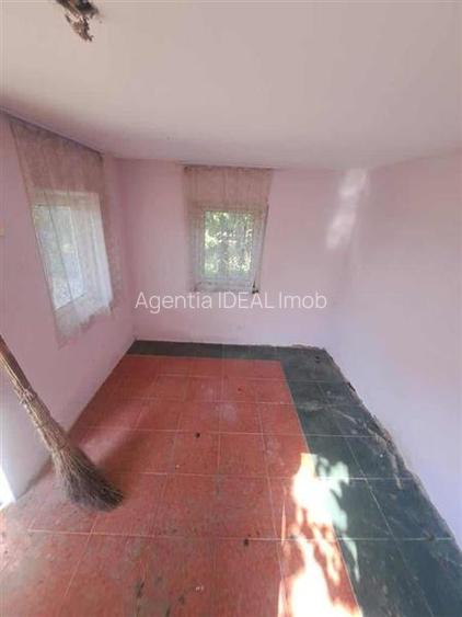 Casa de Vanzare Gaiceana - 4