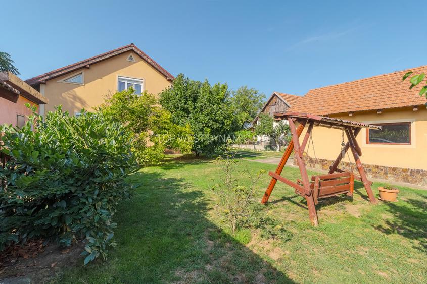 Casă spațioasă P+E, Santăul Mic com. Bors - 5