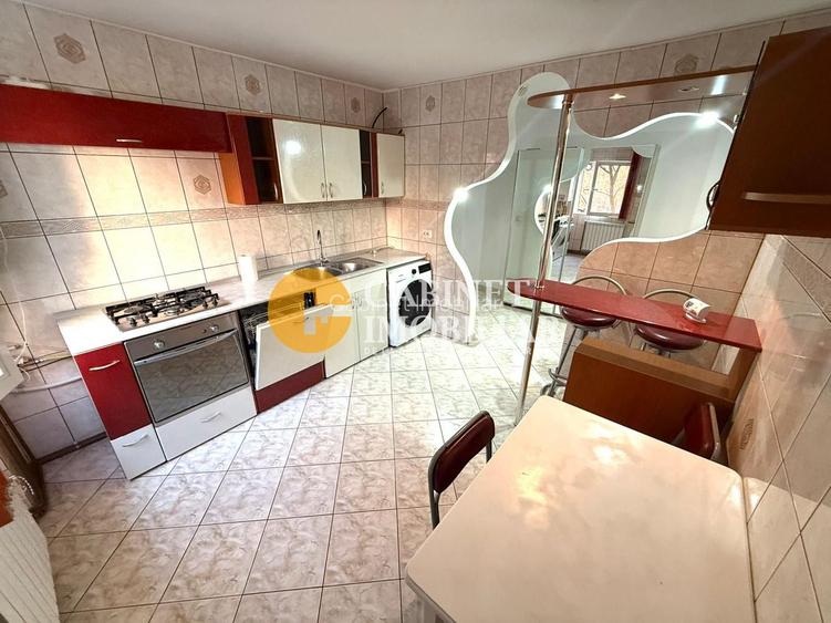 3 Camere - Etaj 1 - Rond Podu Ros - 2