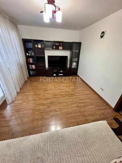 Apartament 3 camere - complet renovat - metrou la 4 minute! Direct Proprietar! - 4