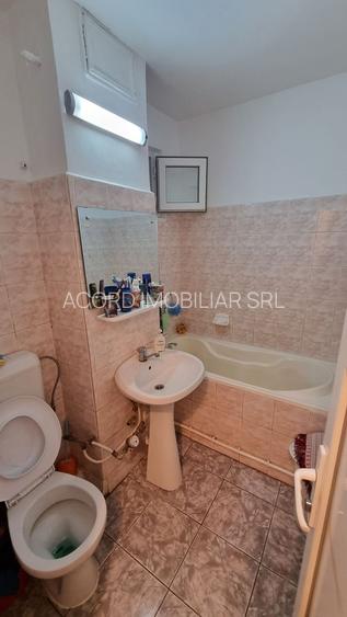 Casa de cultura-apartament 3 camere decomandat cu gaze - 8