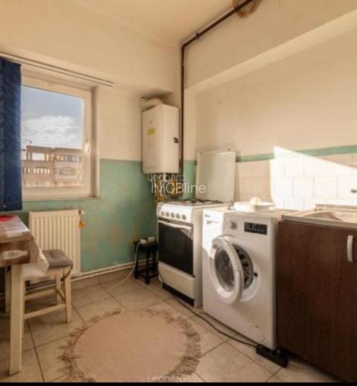 garsonieră zona Trocadero  mobilată utilată 42 mp - 3