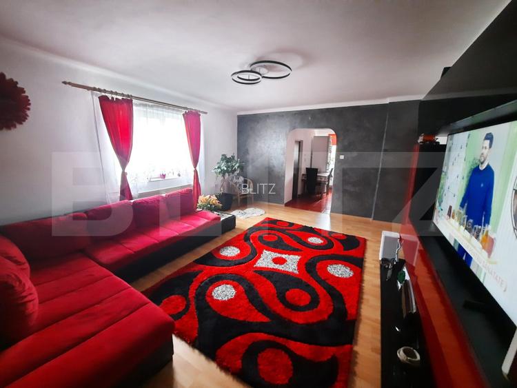 Apartament la casa, 3 camere, 96 mp utili + curte, Brasov - 2