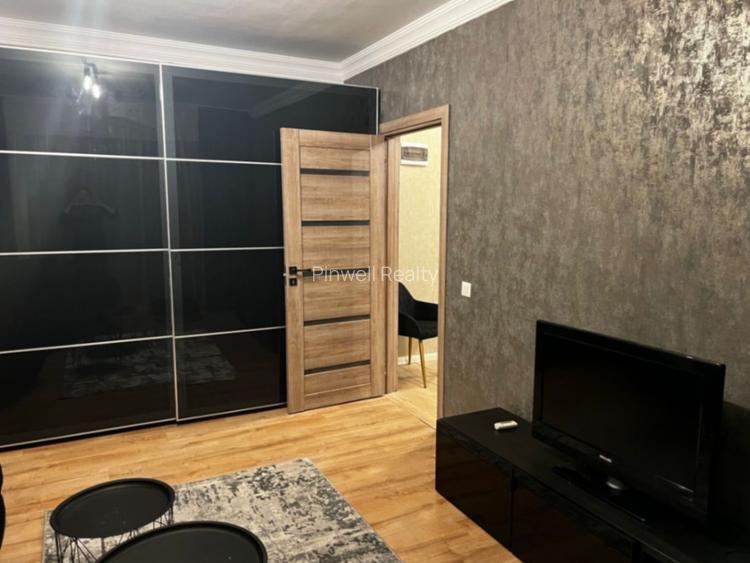 2 Room I Modern I Exigent Plaza - 2
