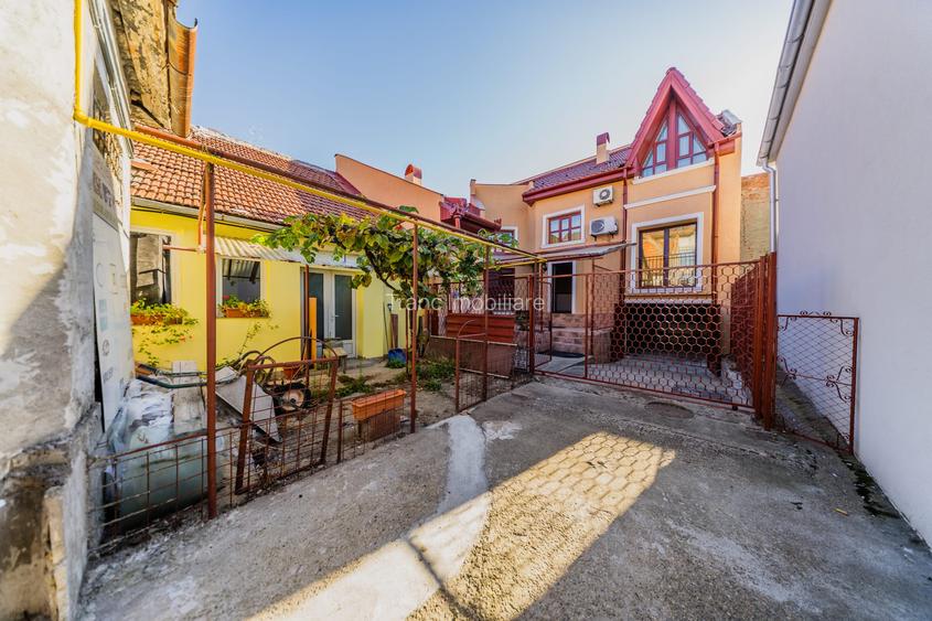 Vilă impunătoare cu arhitectură elvetiană pe 3 nivele - proprietar - 4