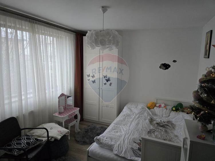 Casă Parter+Etaj, cu 7 camere | Bragadiru | toate utilitatile