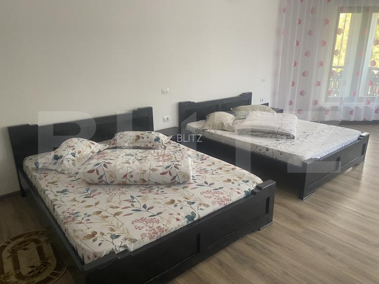 Vânzare pensiune/hotel  într-o zonă superbă din Poiana Negrii - 19