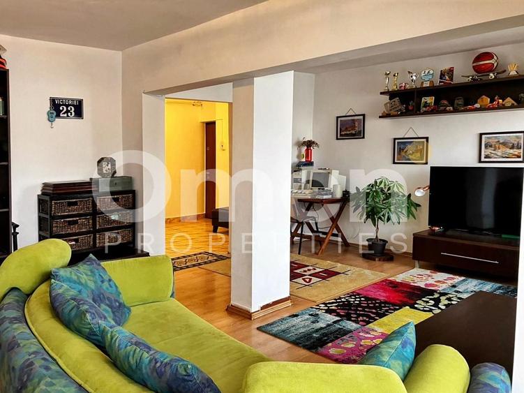 Apartament 3 camere spațios, ultracentral, etaj 4, mobilat și utilat