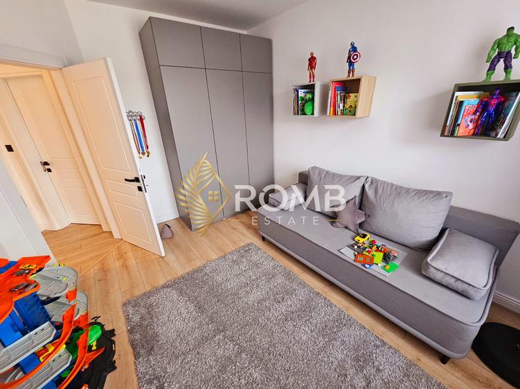 Casă tip duplex, 120 mp utili, teren 305 mp, complet mobilată, Valea Seaca