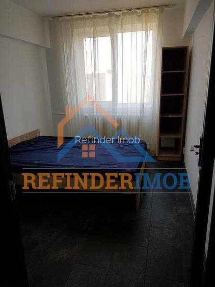 3 camere decomandat Tineretului vedere libera - 4