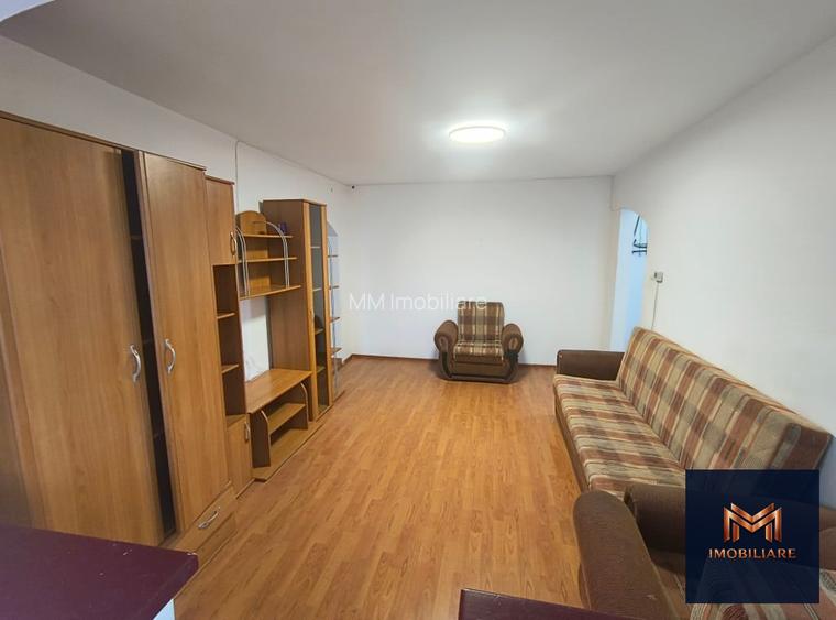Apartament 2 camere, Zona Primaverii , etaj 4, semidecomandat - 8