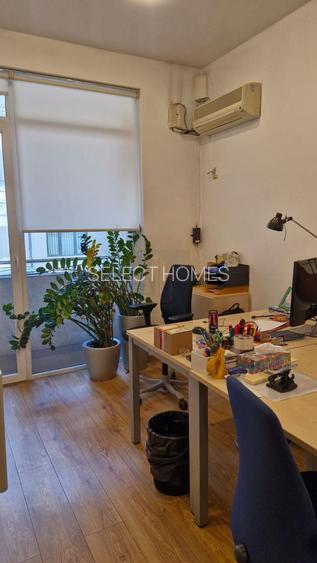 Spatiu de birouri 80mp de inchiriat *stradal Bd. Regina Maria* - 10