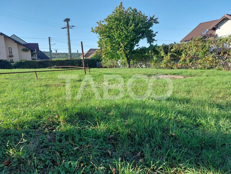 Teren intravilan 1298  mp PUZ toate utilitatile zona buna Cisnadie - 6