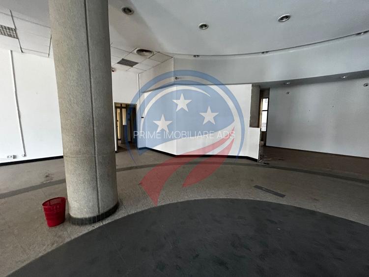 Spatiu comercial de inchiriat in zona Ultracentral/Craiova - 9