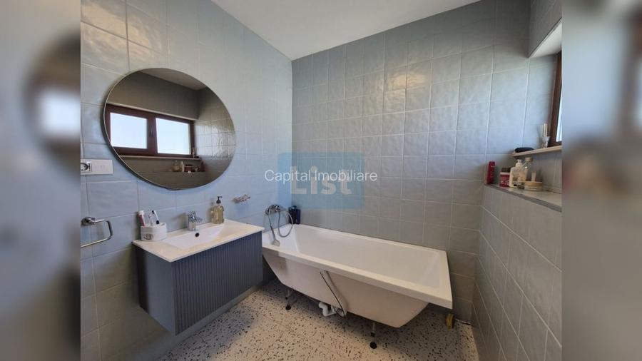 Casa superba la cheie, strada privata, central Dezmir. - 35