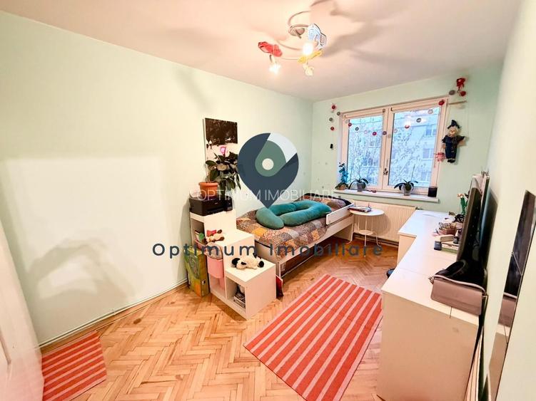 Apartament cu 3 camere, decomandat, etaj 3 in Gheorgheni,Hotel Royal ! - 9