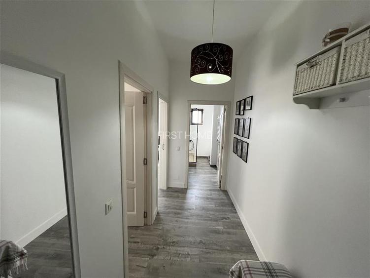 Garsoniera bloc nou, et 2, mobilata + utilata,  Scoala 2 - 10