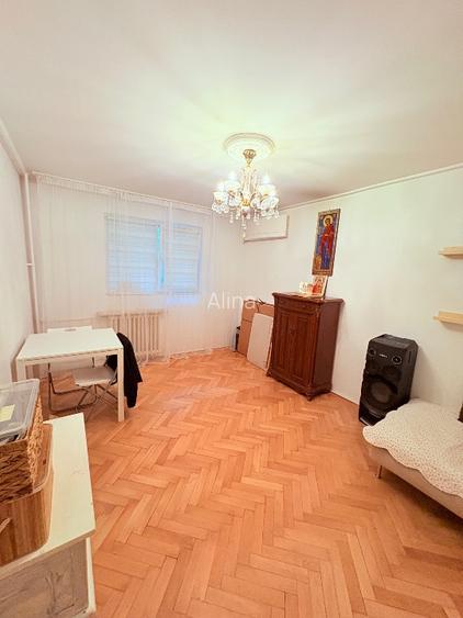 Vând apartament decomandat Dorobanti  - 7