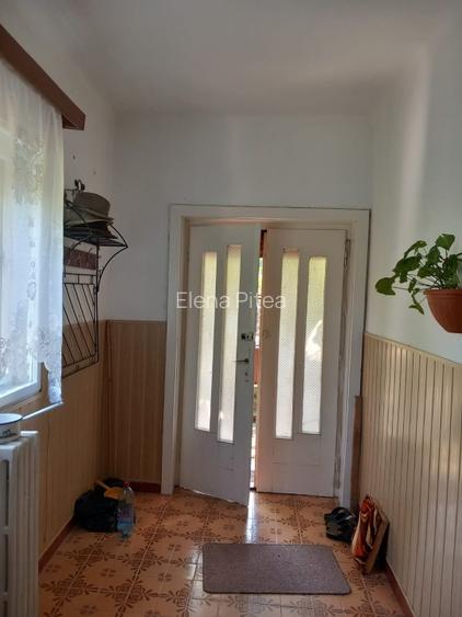 Casa cu garaj la 15 minute de centru, Str. Tudor Vladimirescu, Hunedoara - 2