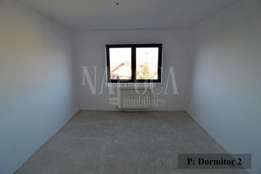 Casa 9 camere de vanzare in Floresti - 9