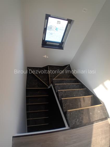 Casa, 146 mp utili, 500 mp teren, Hlincea - 32